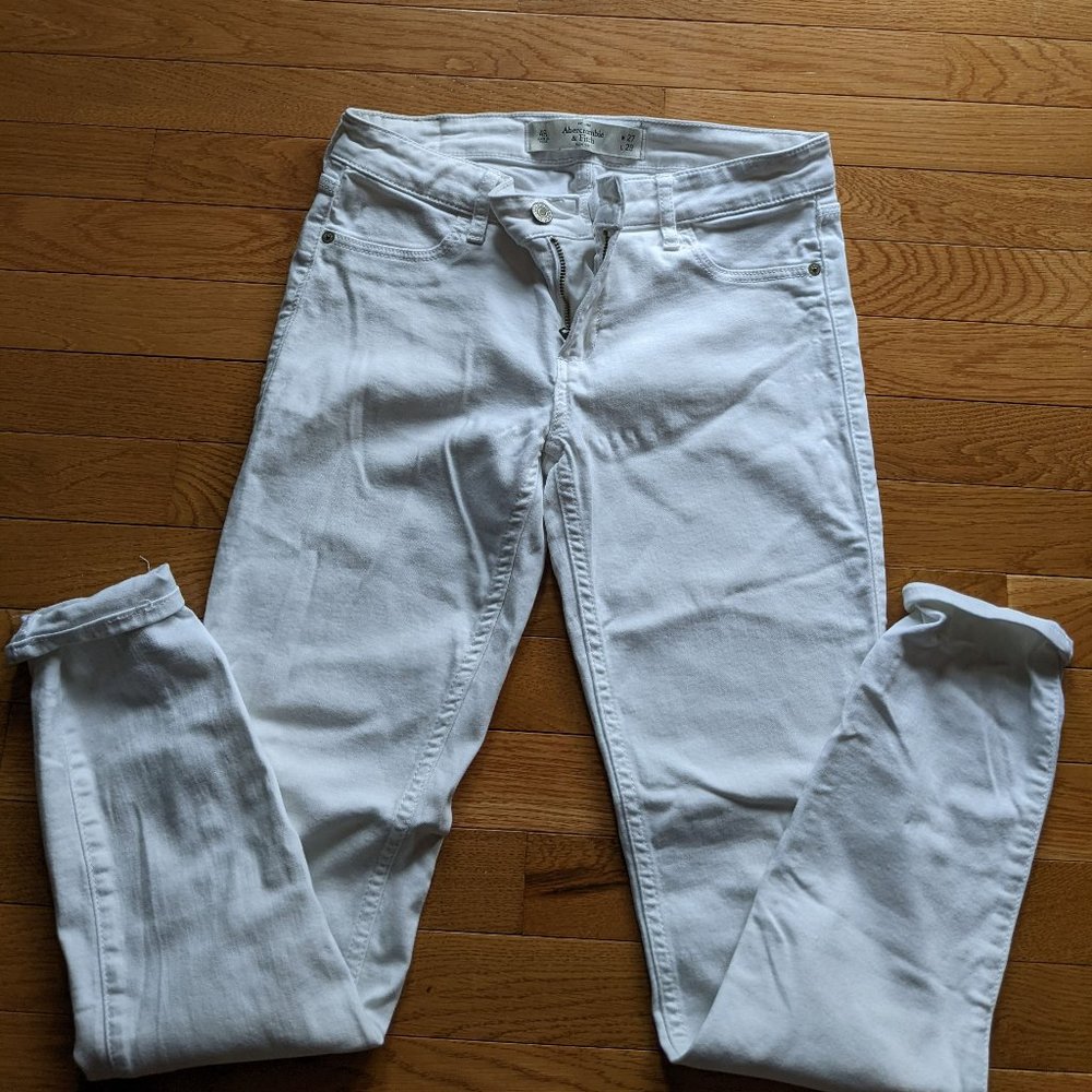 Abercrombie & Fitch Women's White Size 4R Jeggings